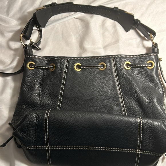 Dooney & Bourke Drawstring bag with tassels and duck tag. - Picture 9 of 12